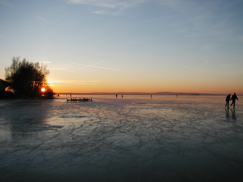 Sonnenuntergang Steinhuder Meer 05.01.2002.jpg